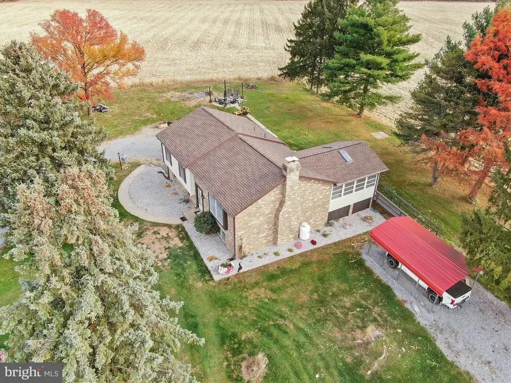 8738 Olde Scotland Rd, SHIPPENSBURG