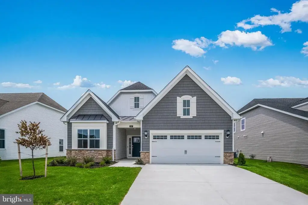 24366 Long Pond Dr, lewes