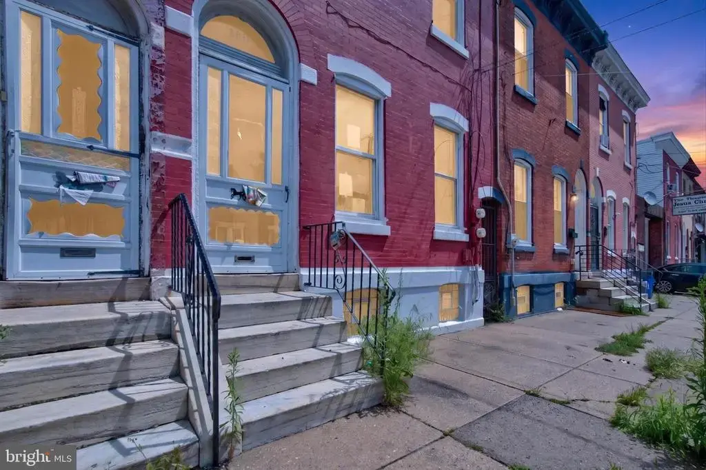 2911 W Susquehanna Ave, PHILADELPHIA