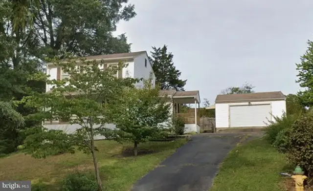 2 Mills Ct, Fredericksburg