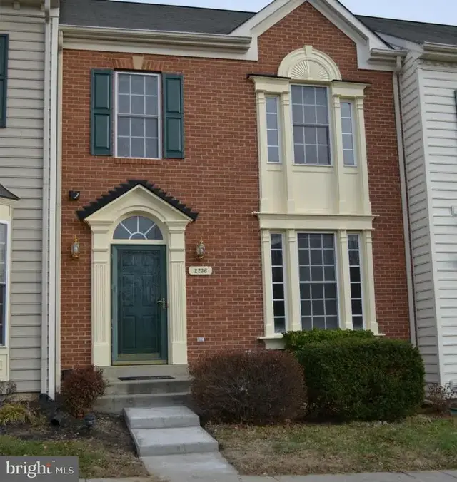 2236 Sussex Way, Woodstock