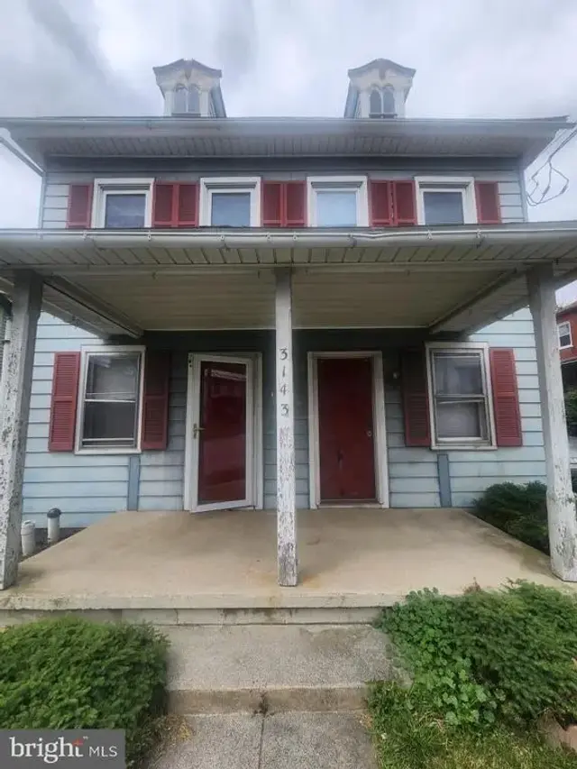 3143 Lincoln Hwy E, Paradise