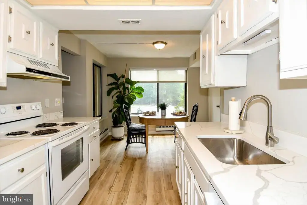 15300 Beaverbrook Ct #88-2k, SILVER SPRING