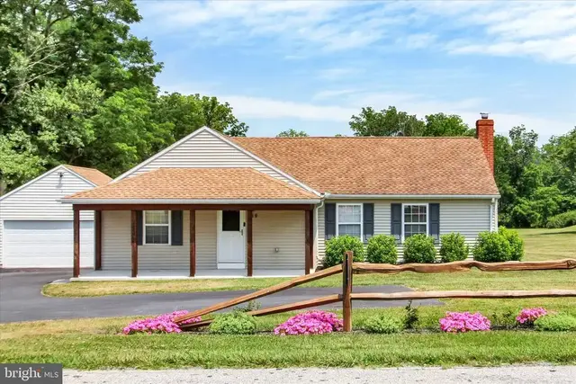 819 Baltimore Rd, Dillsburg