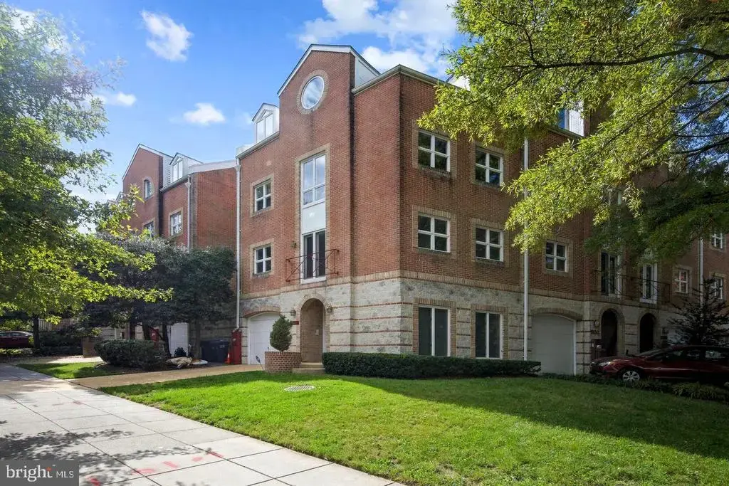 5330 Connecticut Ave Nw, WASHINGTON