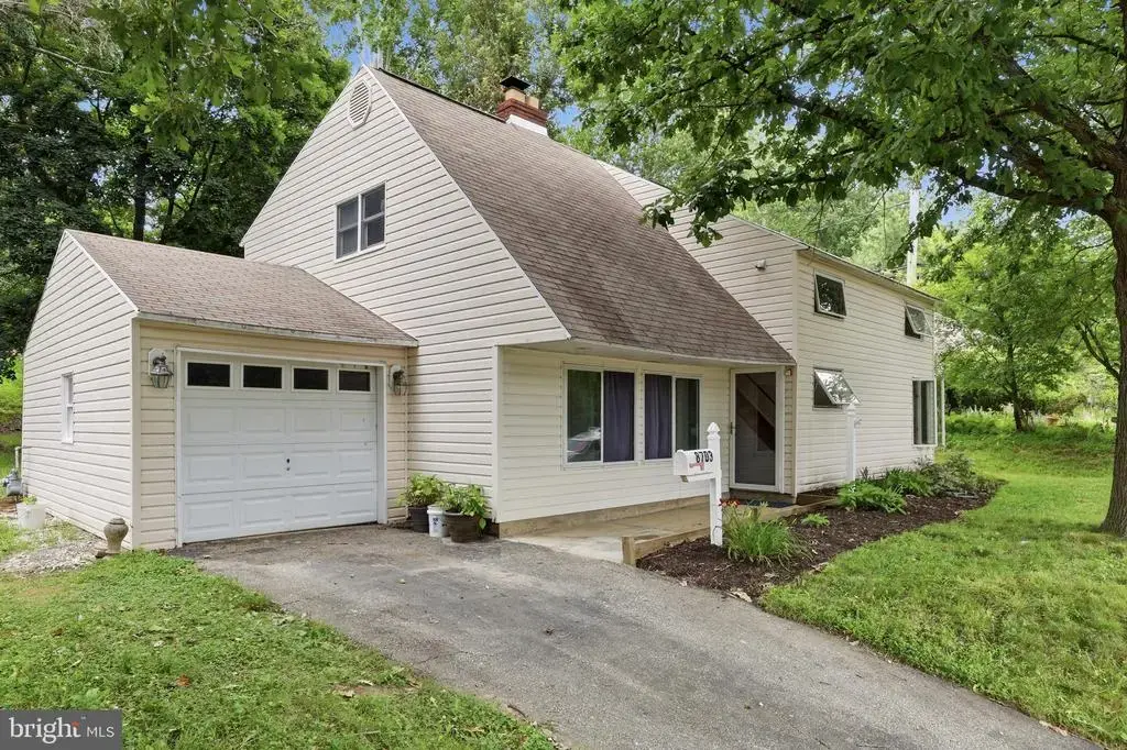8703 Patton Rd, GLENSIDE