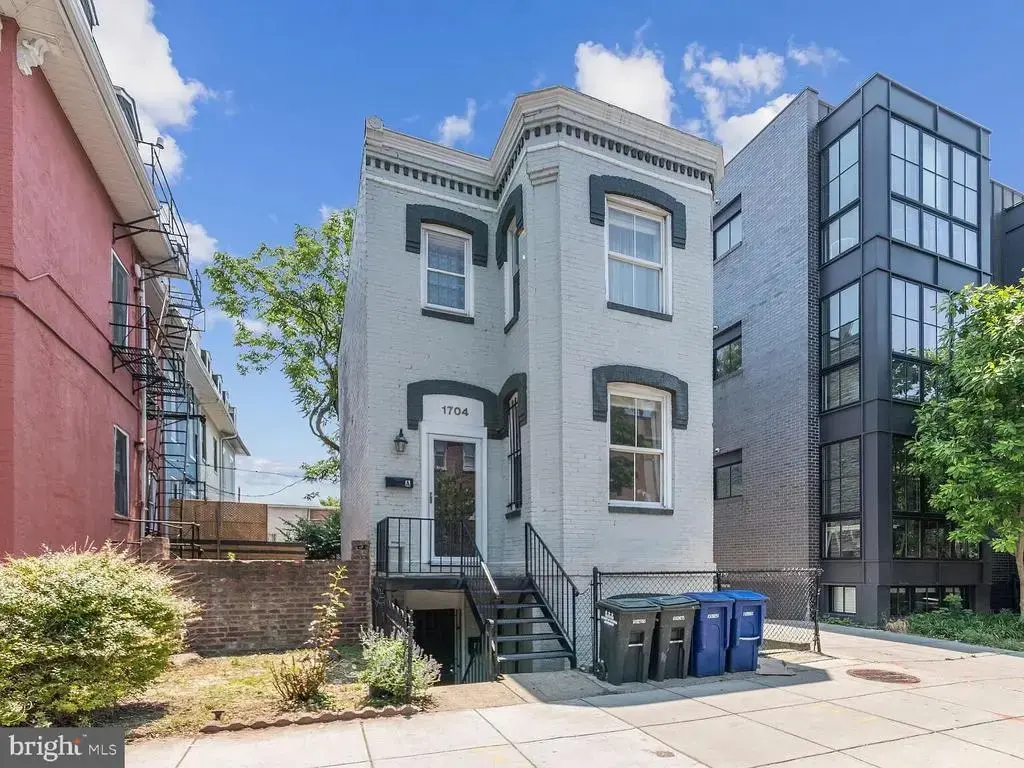 1704 V St Nw #b, WASHINGTON