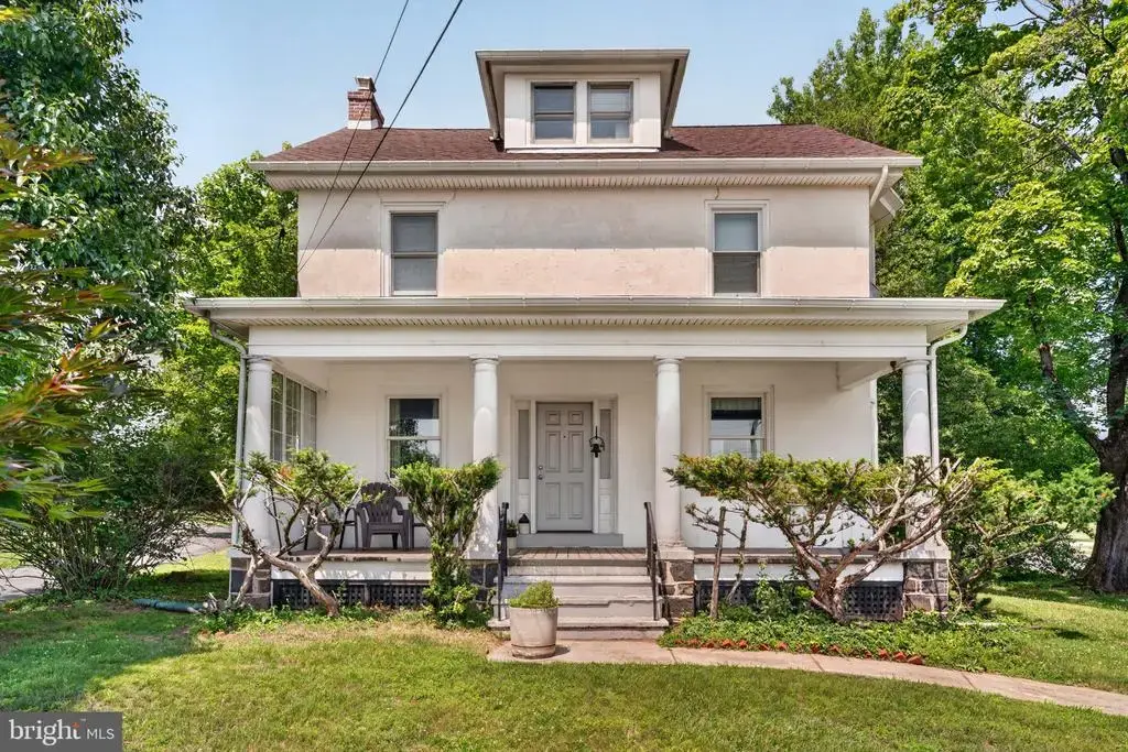 1715 Skippack Pike, BLUE BELL