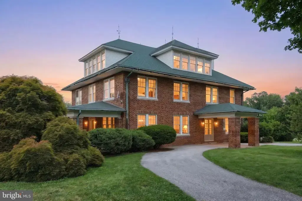 41 W Main St, FAWN GROVE