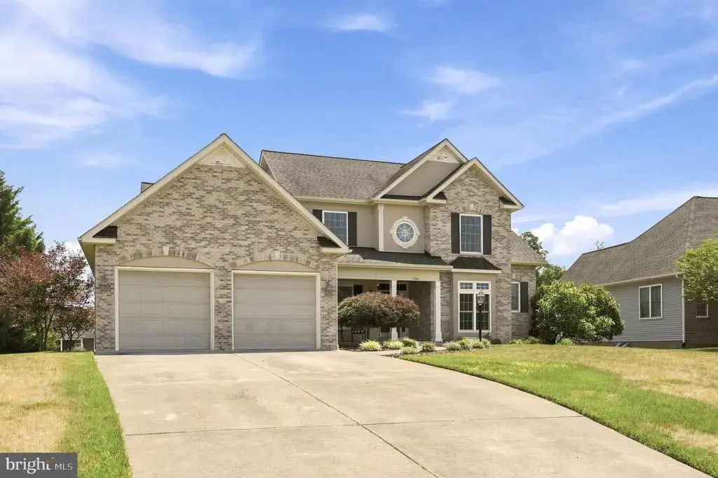 136 Cahille Dr, WINCHESTER