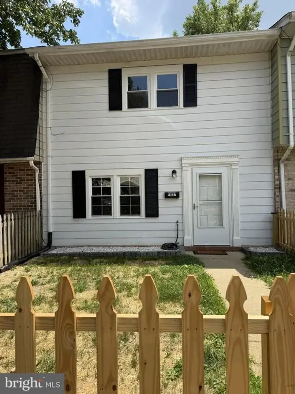 46857 Rogers Dr, LEXINGTON PARK