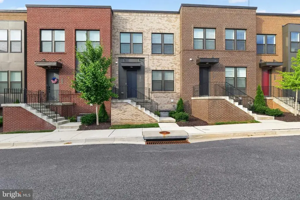 4211 Laplata Ave, BALTIMORE