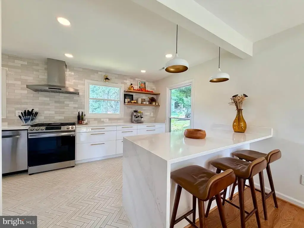 12904 Missionwood Way, POTOMAC