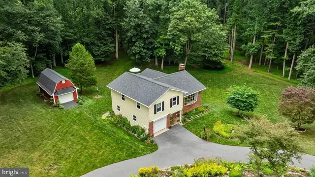 1248 Pouder Rd, Sykesville