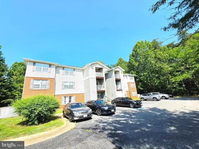 501 Garrison Woods Dr #203, Stafford