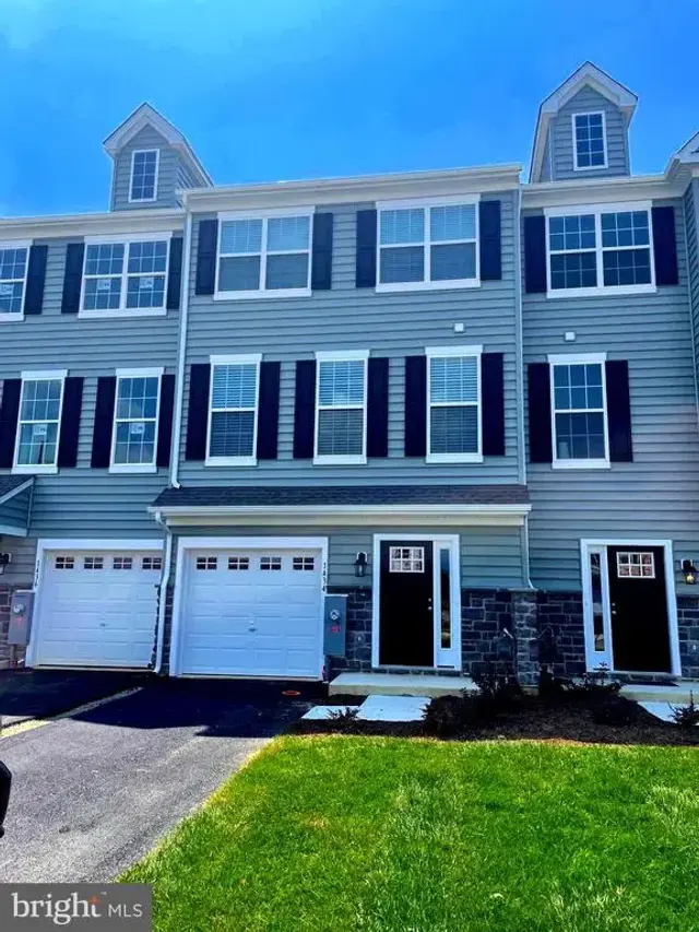 1434 Carrick Ct, Middletown