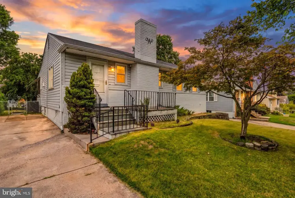 1412 Torrey Pl, HYATTSVILLE
