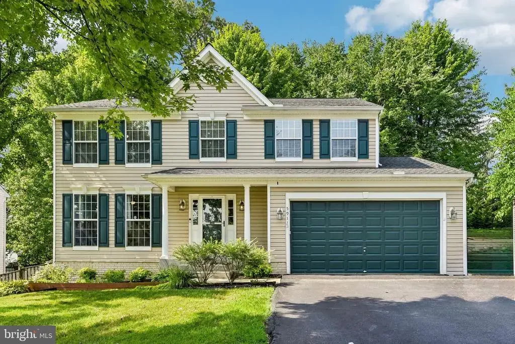 5911 N Dakota Dr, HANOVER