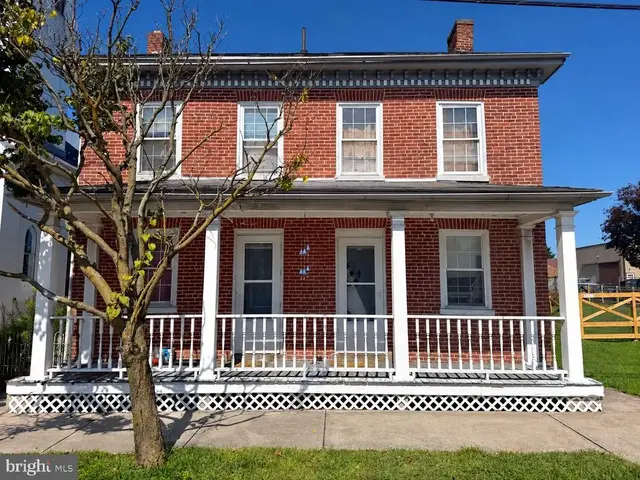 8 York St, Spring Grove