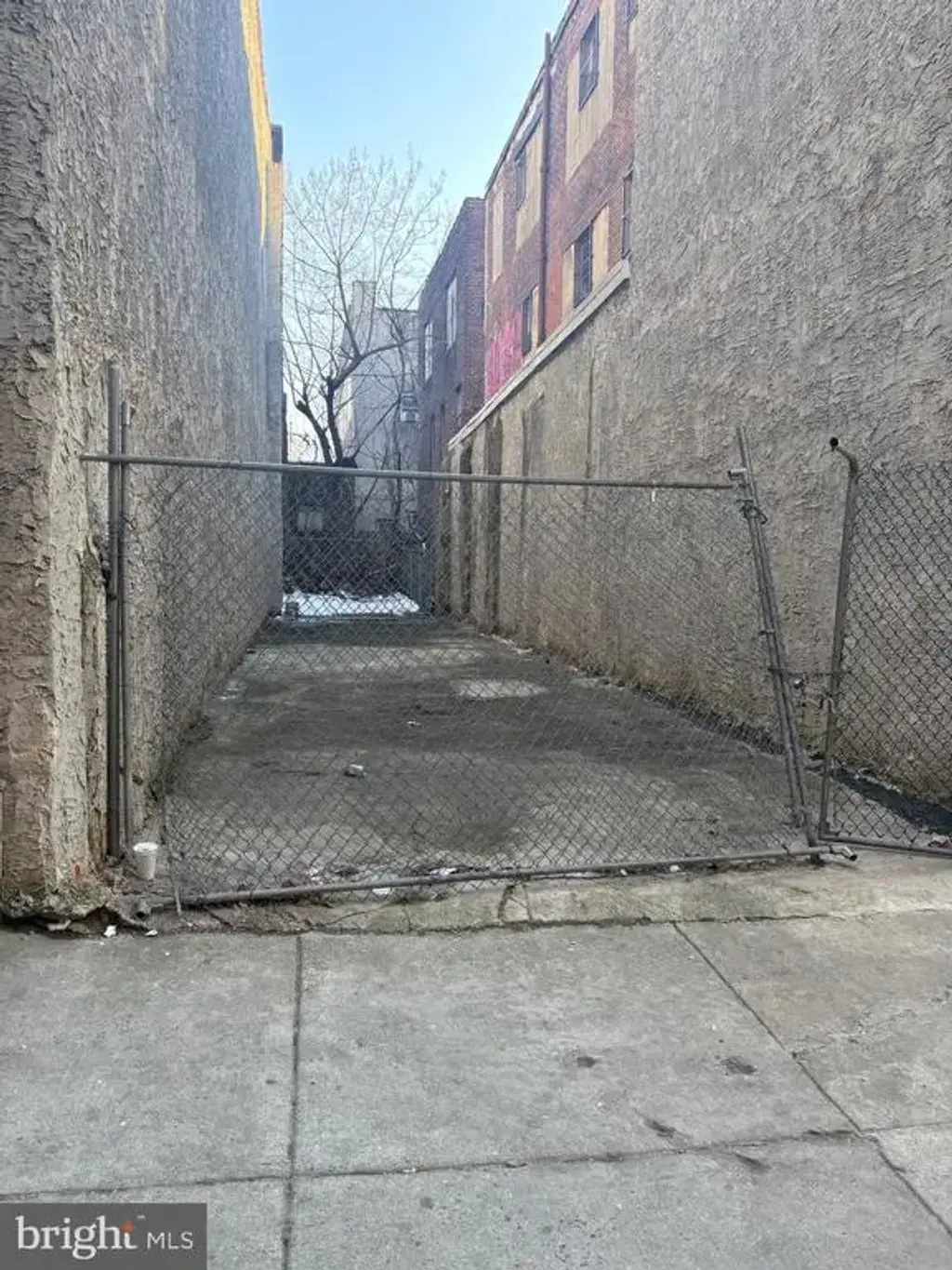 6010 Market St, PHILADELPHIA
