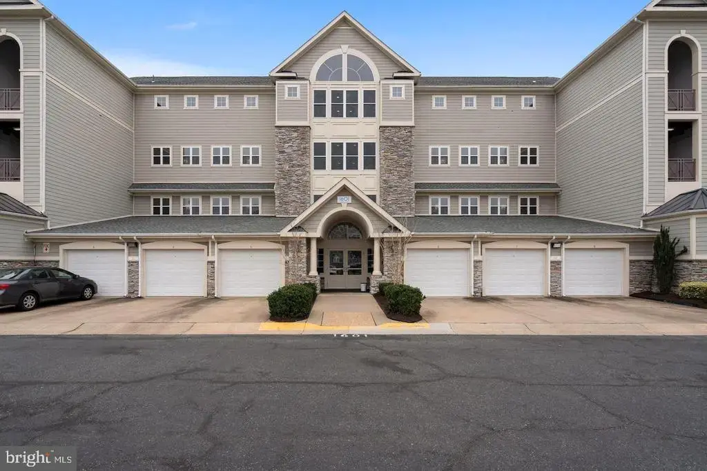 1641 Ladue Ct #108, WOODBRIDGE