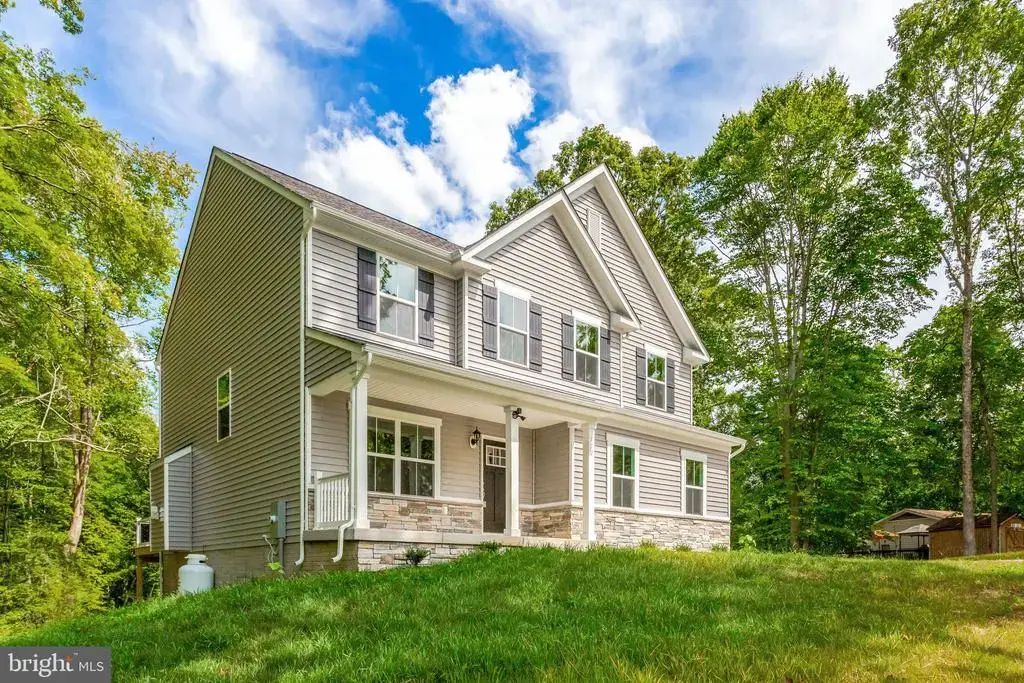 172 Wood Landing Rd, FREDERICKSBURG