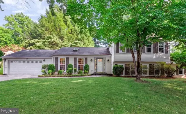 5 Barrington Fare, Rockville