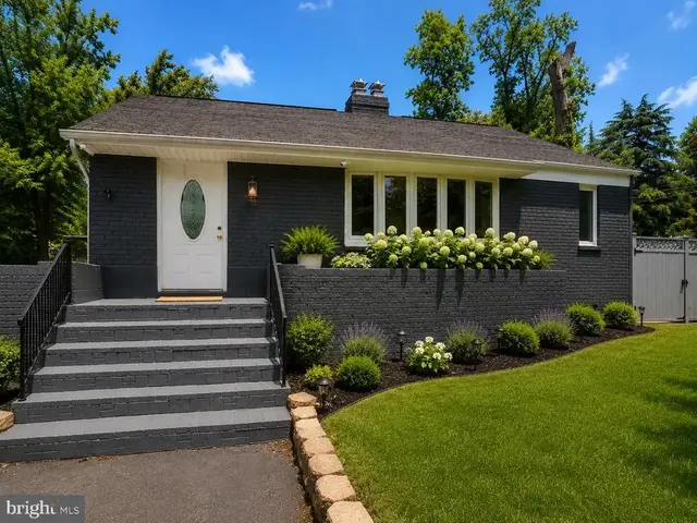 6614 Columbia Pike, Annandale
