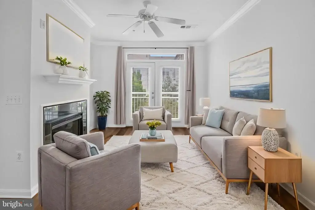 9486 Virginia Center Blvd #321, VIENNA