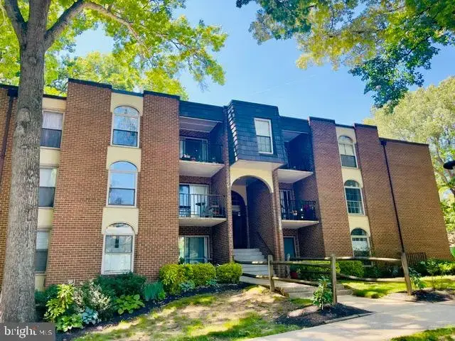 3364 Woodburn Rd #22, Annandale