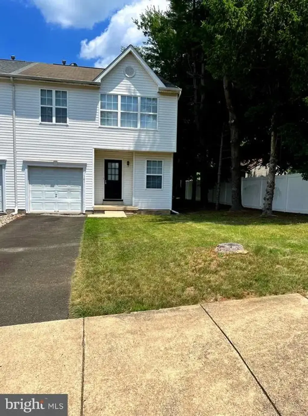101 Hickory Hollow Cir, WARRINGTON