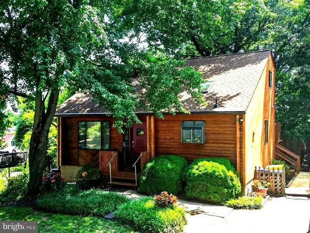 1189 Highview Dr, Annapolis