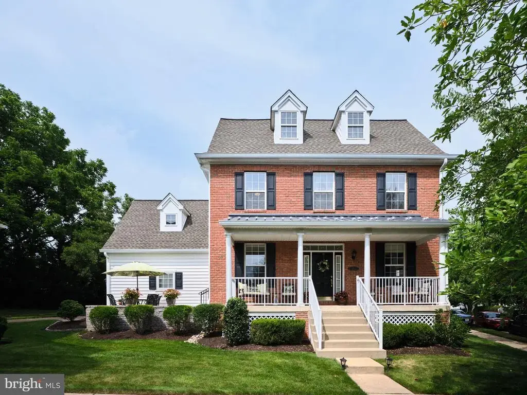 28 Woodbridge Dr, DOYLESTOWN