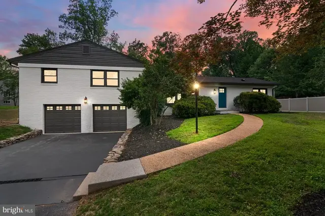 14200 Dav Rd, Rockville