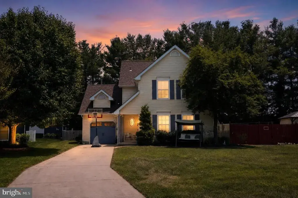 609 Quincy Ct, GLASSBORO