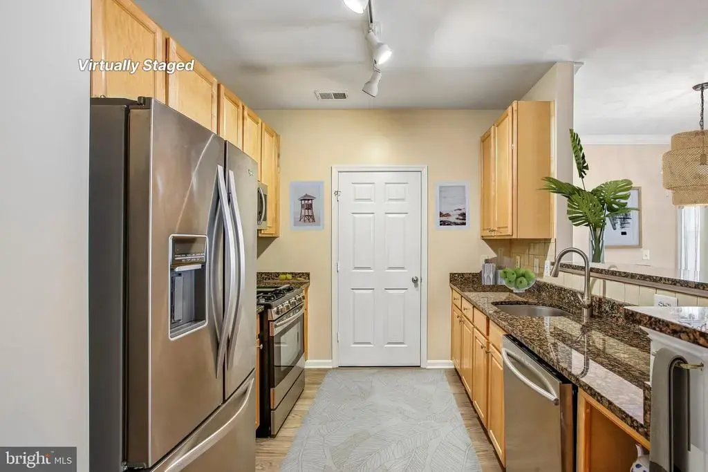 2791 Centerboro Dr #388, VIENNA