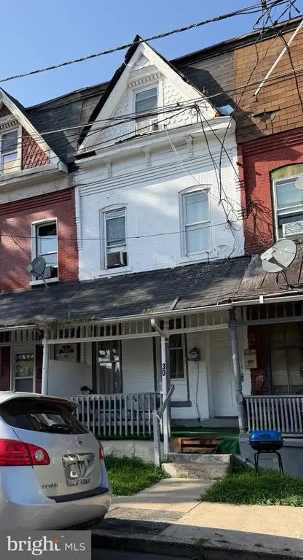 30 Montgomery Pl, TRENTON