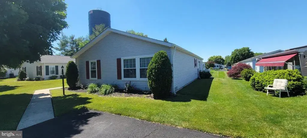 75 Juniper Cir, NEW HOPE