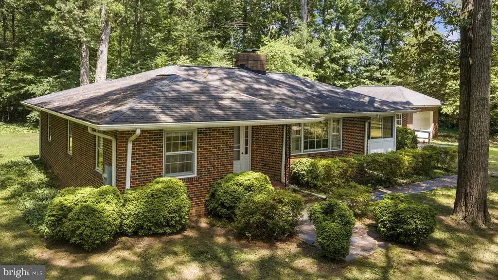 1517 Kings Hwy, KING GEORGE