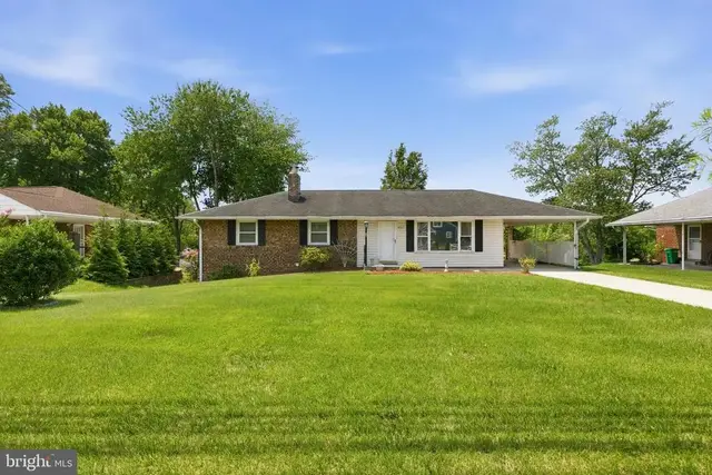 4305 Briggs Chaney Rd, Beltsville