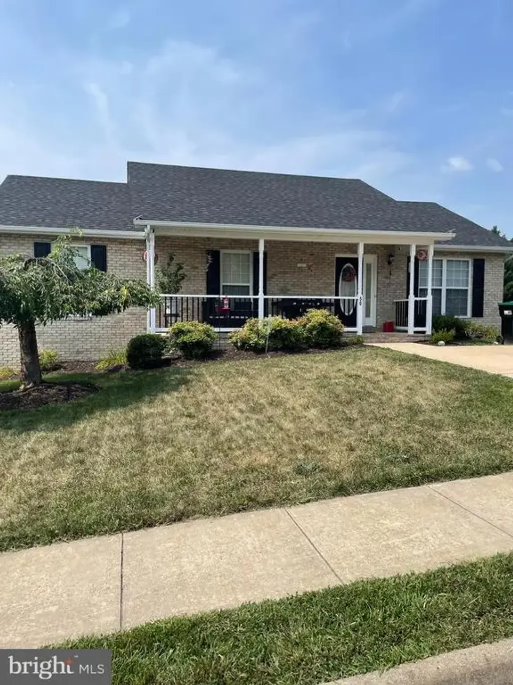 50 Stuart Ct, STRASBURG