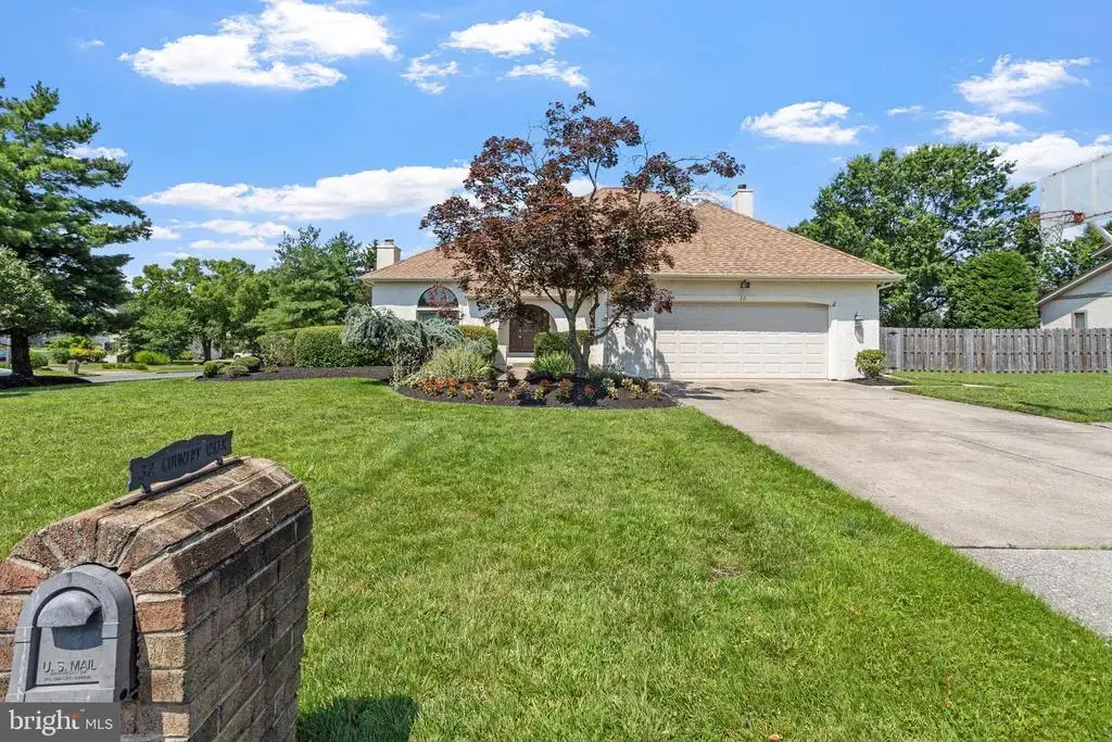 32 Country Walk, CHERRY HILL
