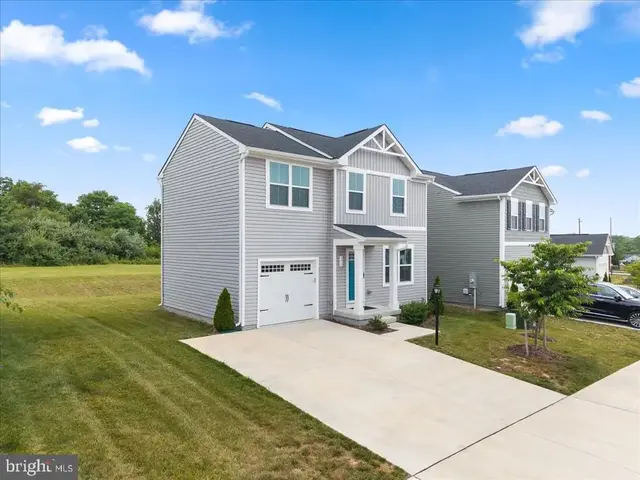 171 Birmingham Dr, Middletown