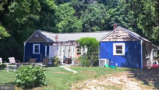 11285 Pine Hill Rd, King George