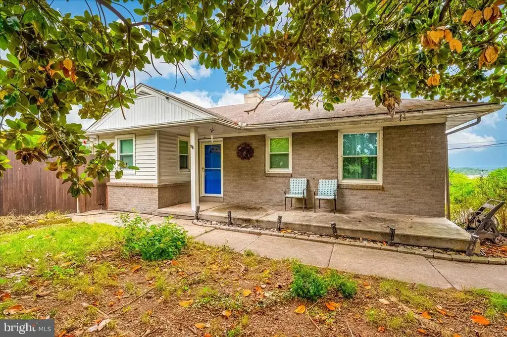 5968 Grove Hill Rd, FREDERICK