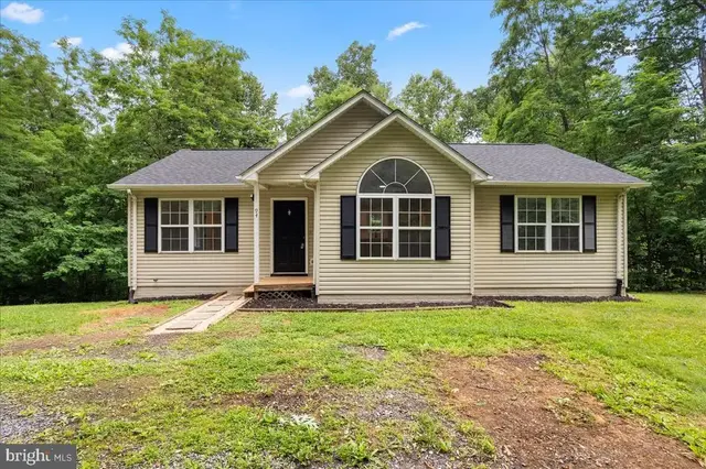 94 Tee Ct, Linden