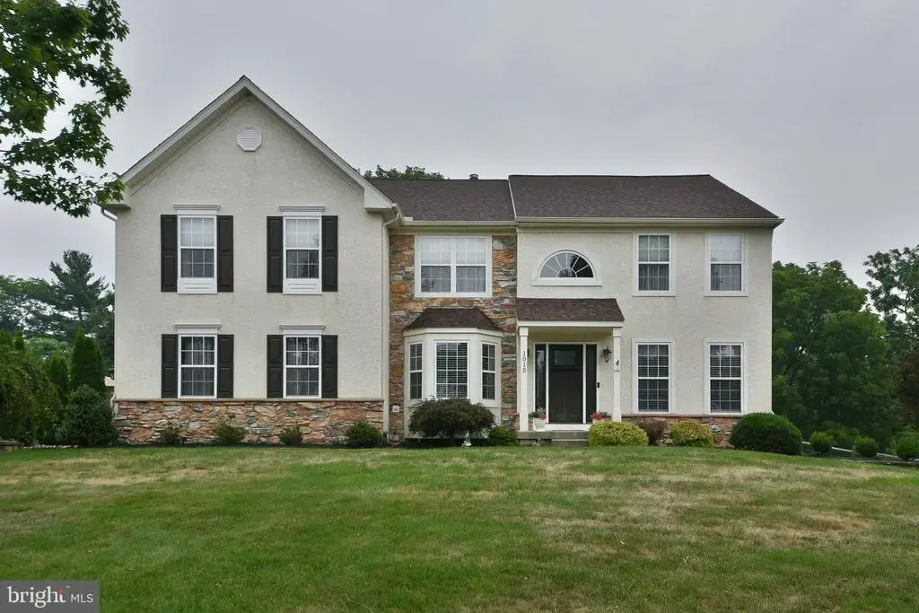 1015 Hickory Ridge Dr, CHALFONT