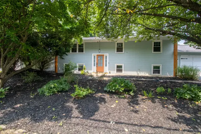 4116 Valleyview Rd, Harrisburg