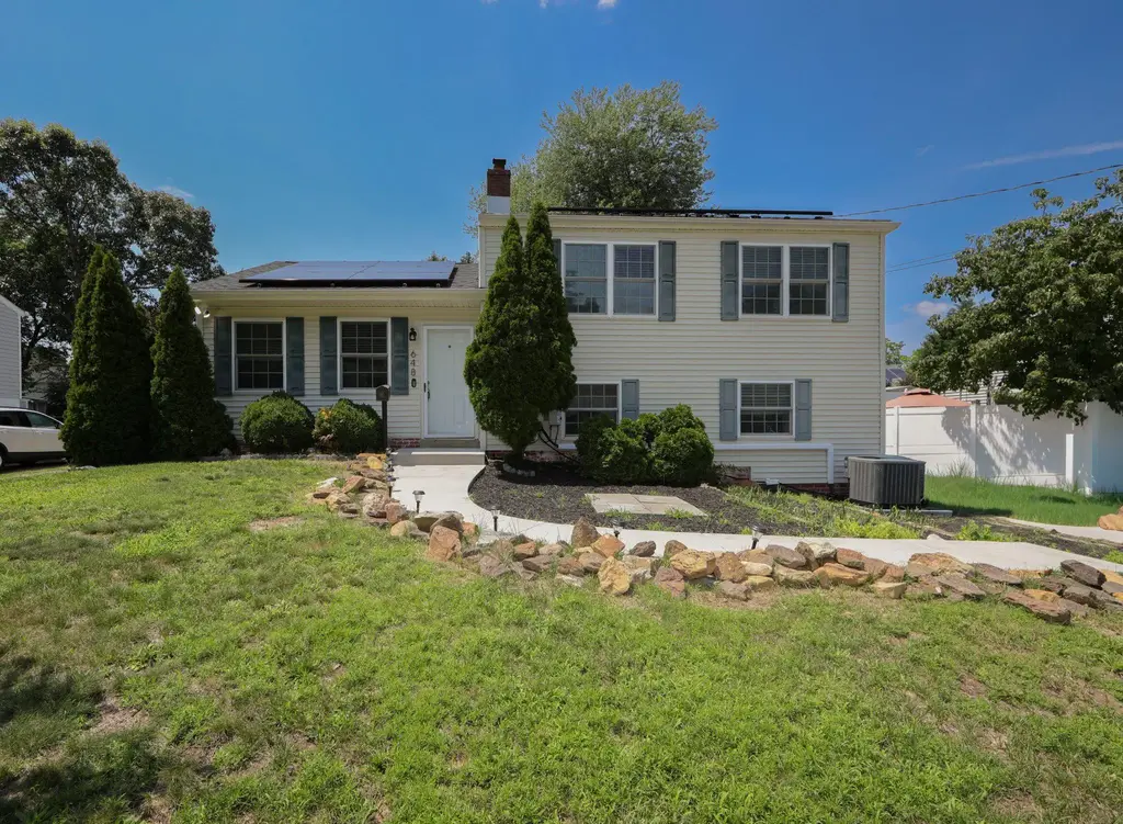648 Princeton Blvd, WENONAH