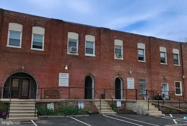 44 Water St #i, Glen Rock